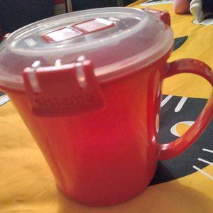 Soup Cup w/snap-on lid